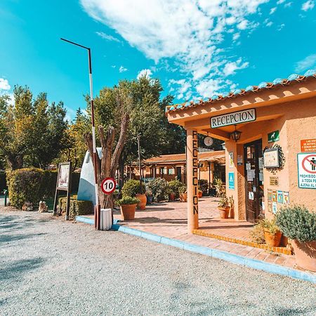 Camping & Bungalows Suspiro Del Moro Otura エクステリア 写真