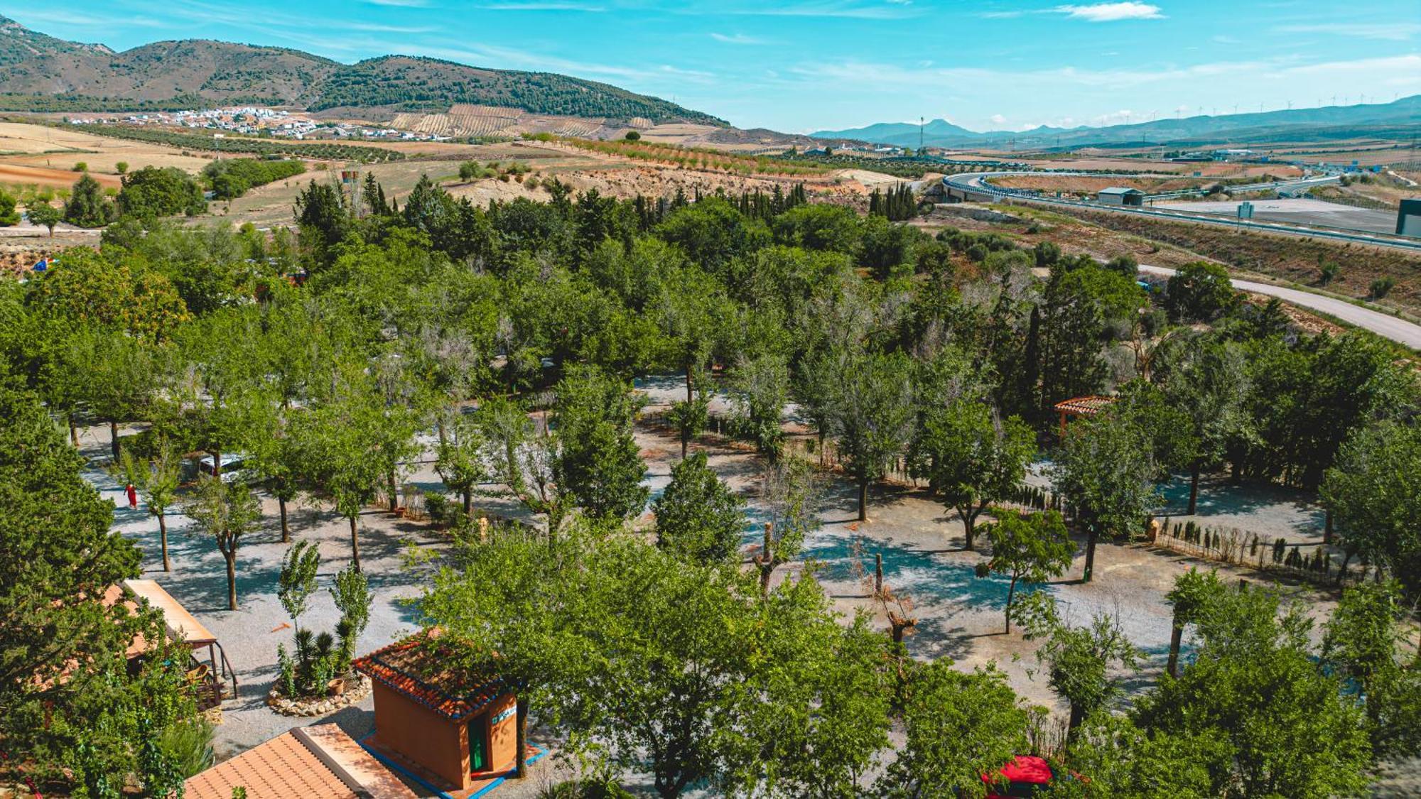 Camping & Bungalows Suspiro Del Moro Otura エクステリア 写真